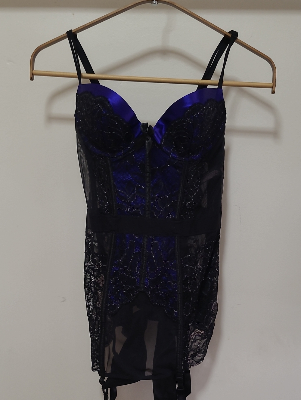 New VS Lace Bustier Corset Slip